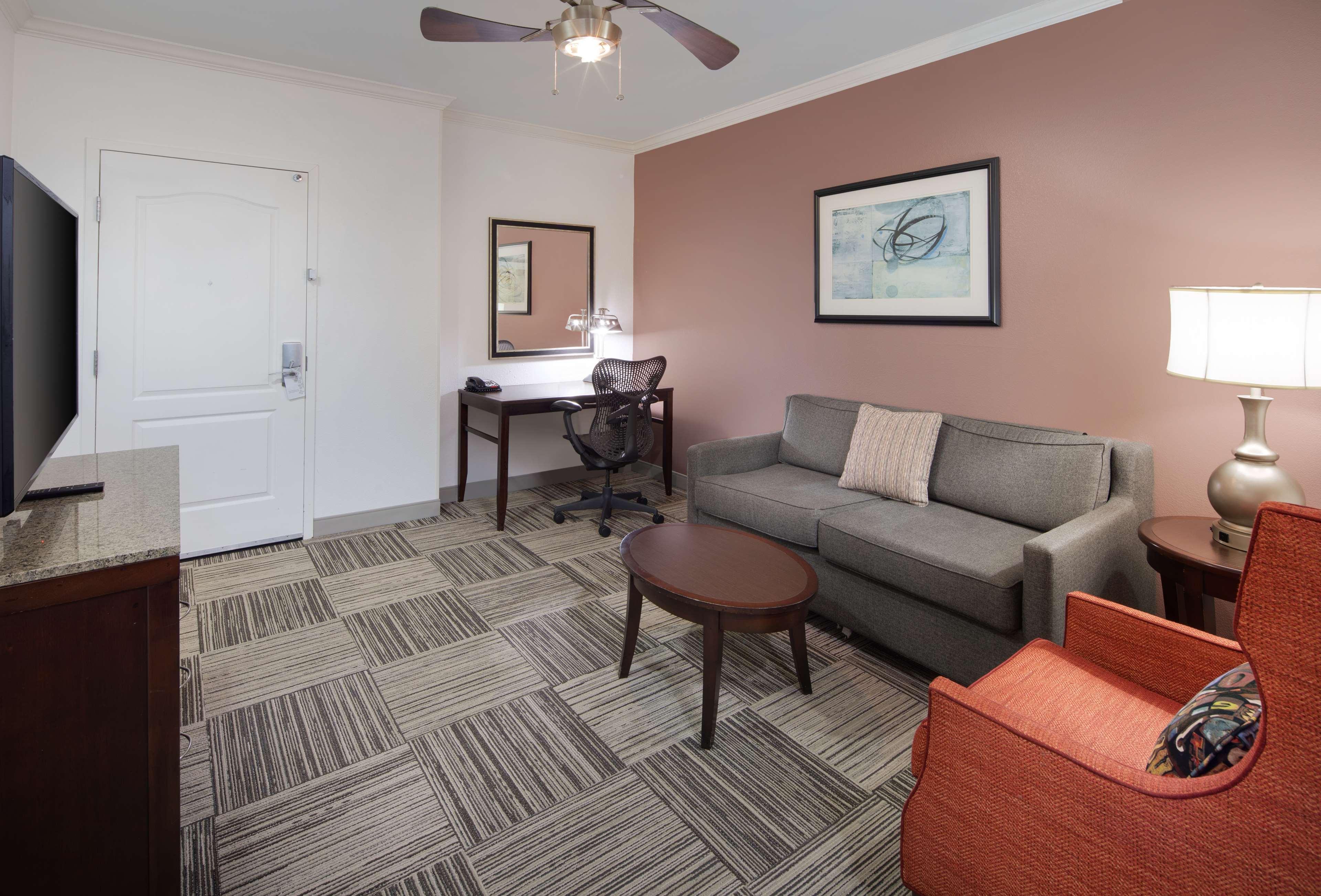Hilton Garden Inn Tyler Esterno foto