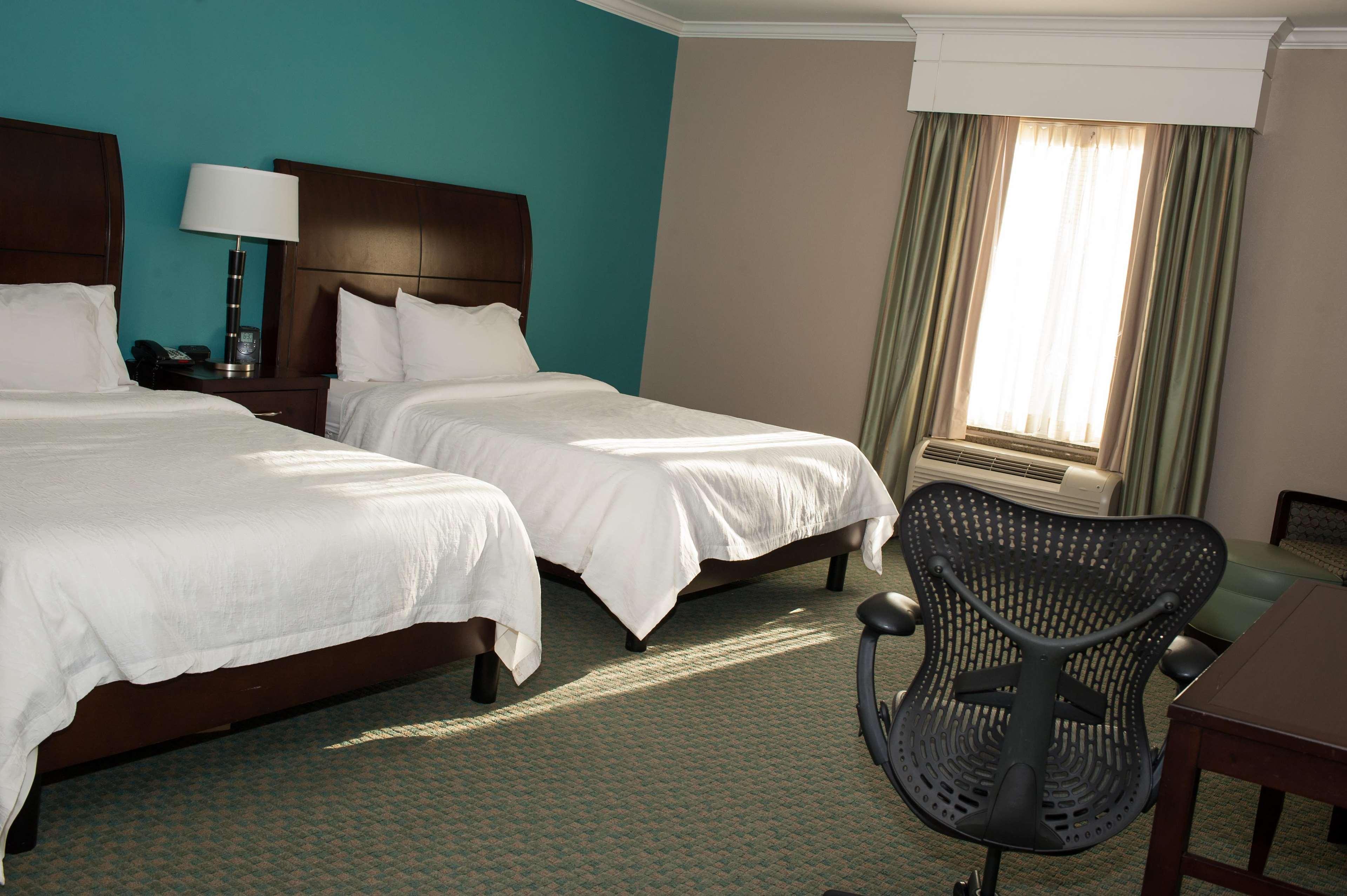 Hilton Garden Inn Tyler Esterno foto