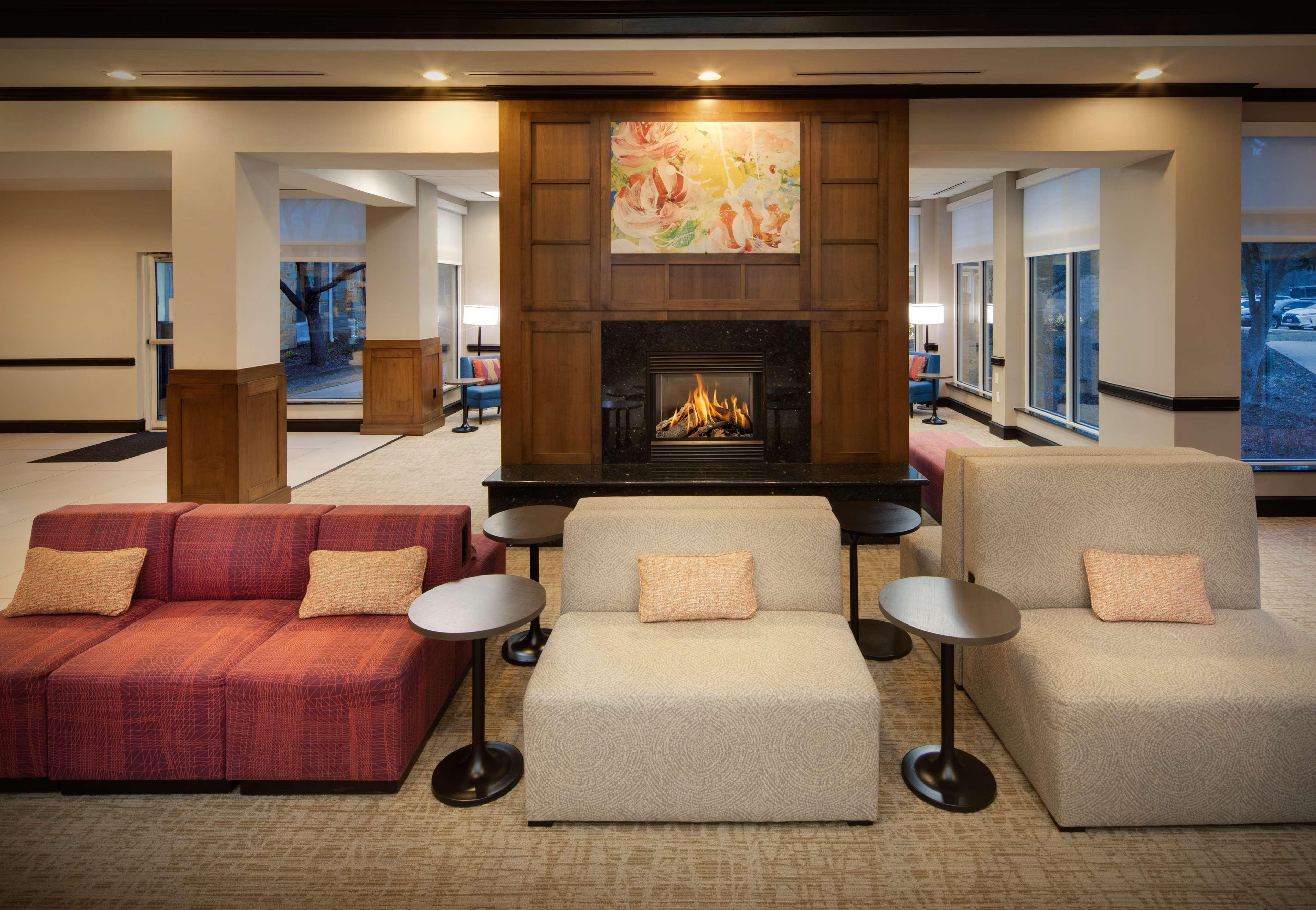 Hilton Garden Inn Tyler Esterno foto