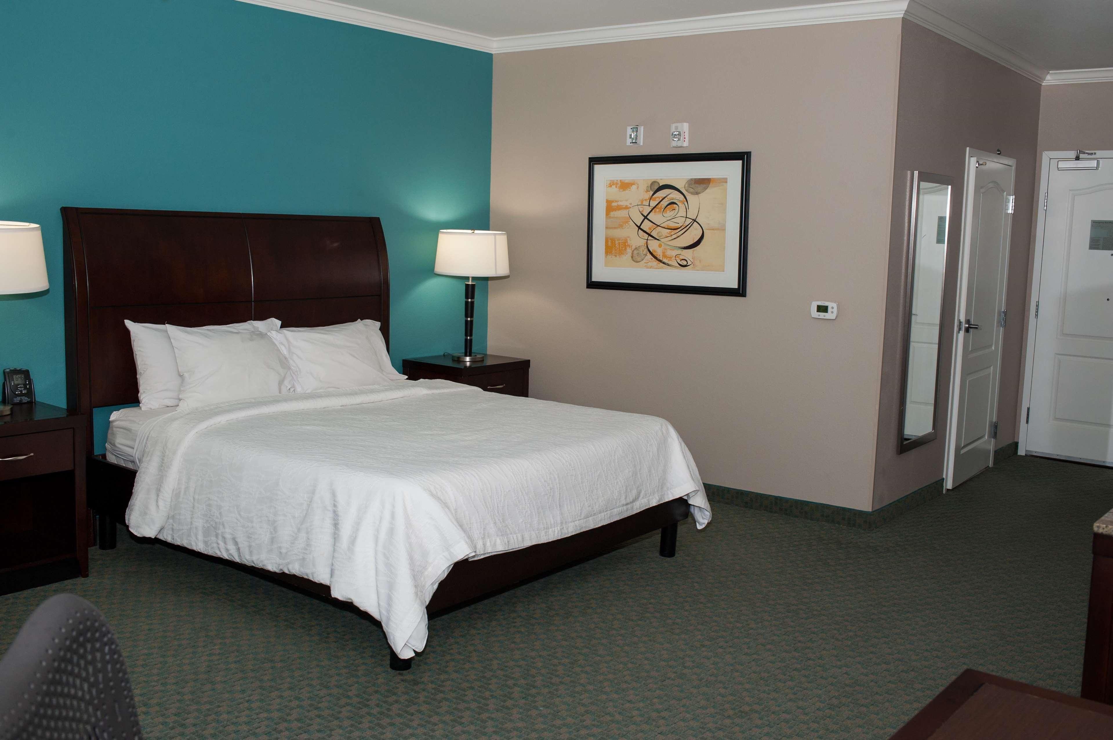 Hilton Garden Inn Tyler Esterno foto