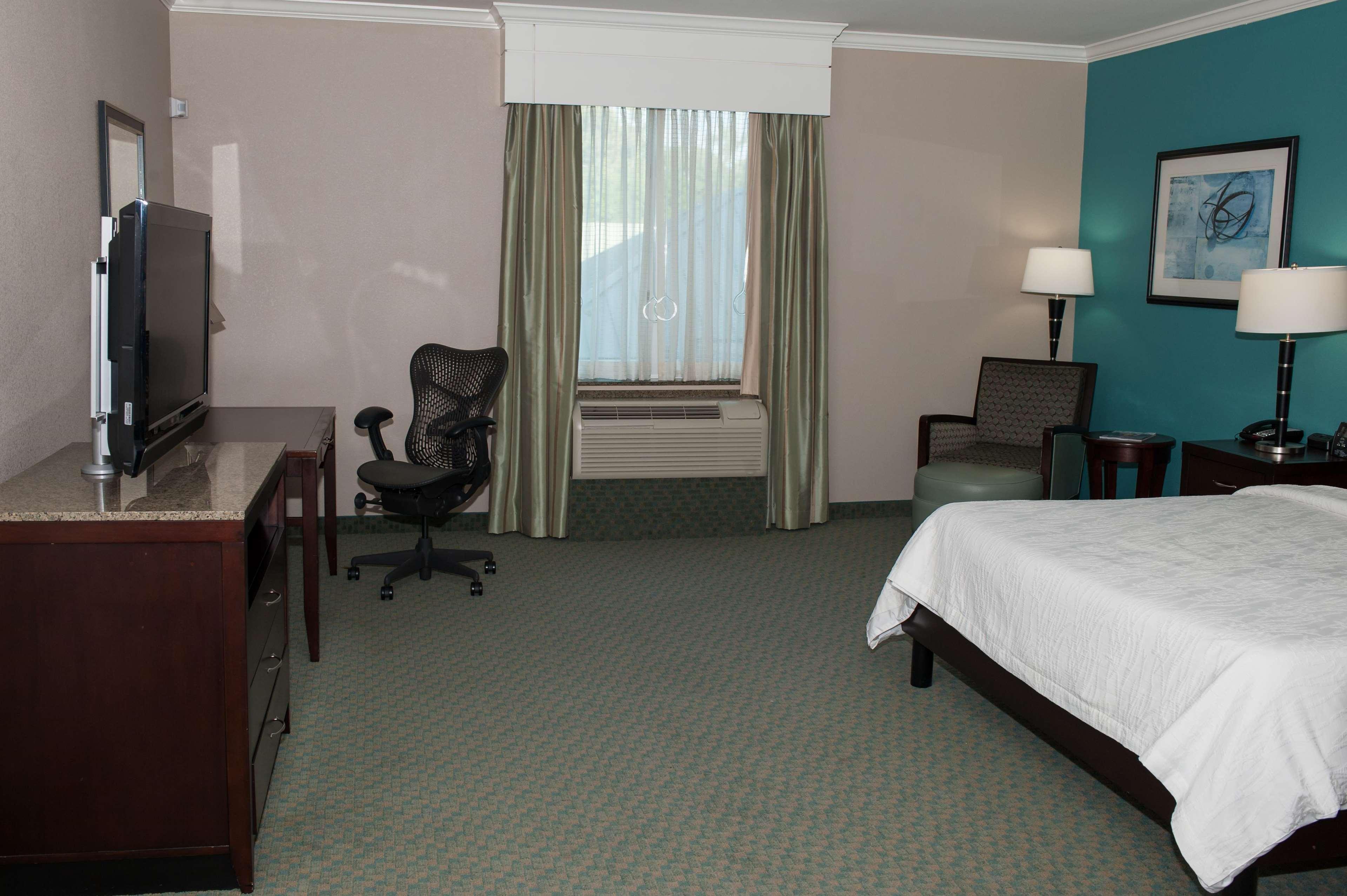 Hilton Garden Inn Tyler Esterno foto