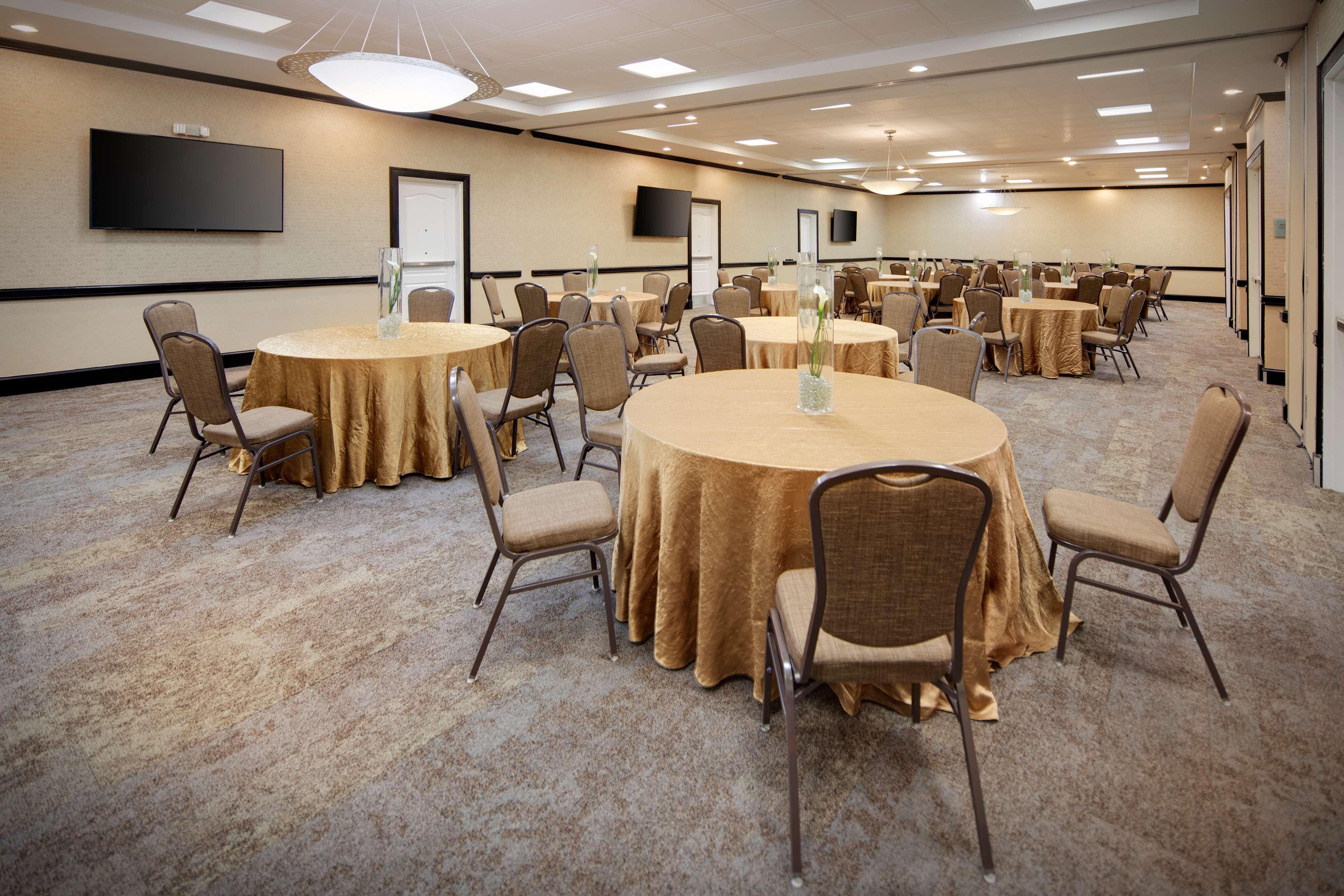 Hilton Garden Inn Tyler Esterno foto